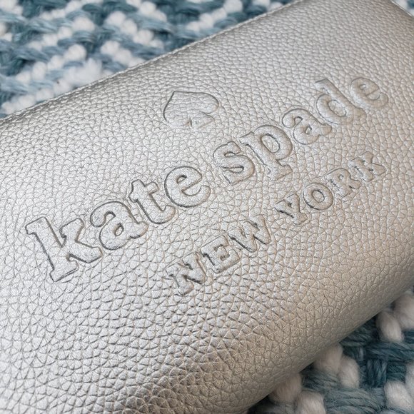 SOLD 🤑 KATE SPADE Neda Larchmont Leather Wallet NEW! - Picture 4 of 12